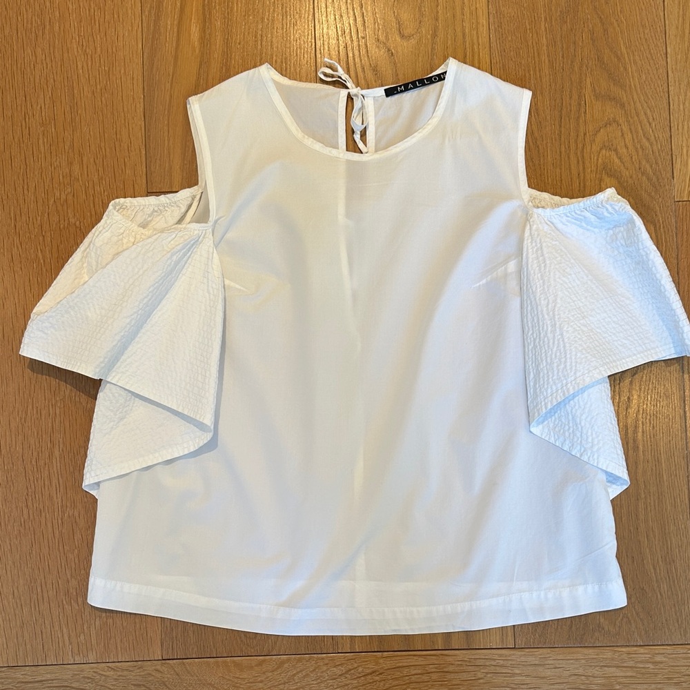 Elegant White Cotton Top